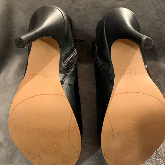 Miranda Lambert 5 inch Stiletto Peep Toe Booties - Picture 8 of 12